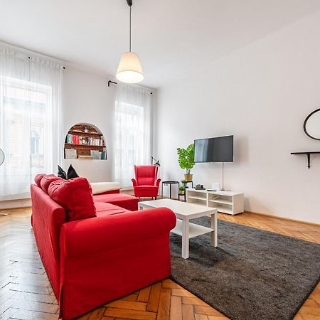Eotvos 25 Apartment بودابست المظهر الخارجي الصورة