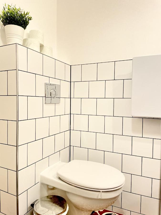 Eotvos 25 Apartment بودابست المظهر الخارجي الصورة